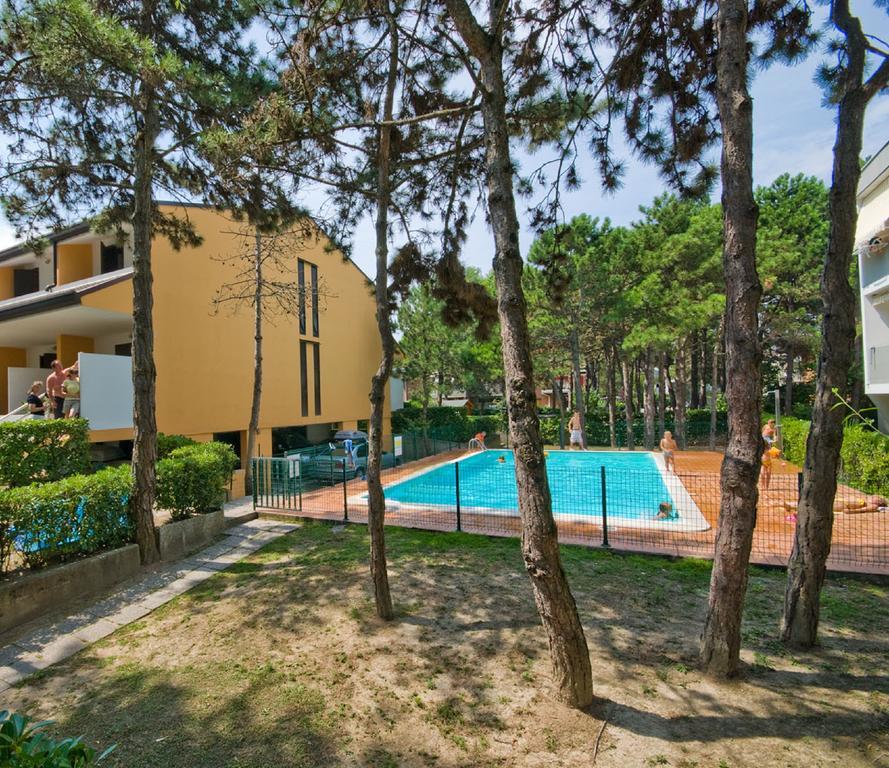 Residence Cinzia Pool Бібіоне Екстер'єр фото