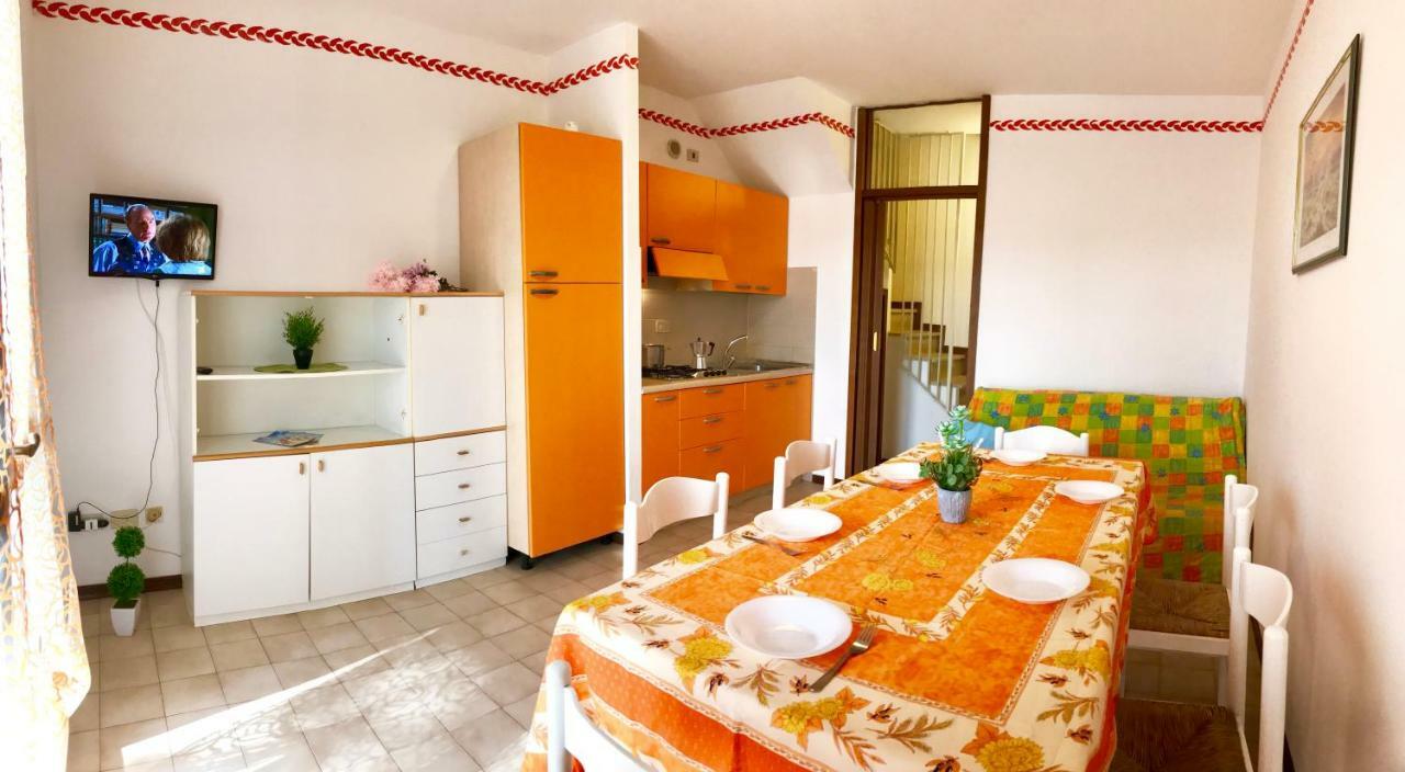 Residence Cinzia Pool Бібіоне Екстер'єр фото